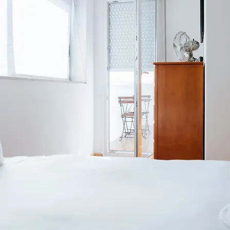 Апартаменты Stunning Panoramic River View Belem Flat *