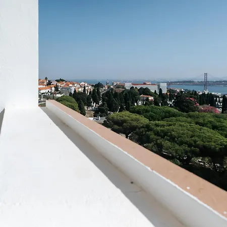 Stunning Panoramic River View Belem Flat Апартаменты Лиссабон